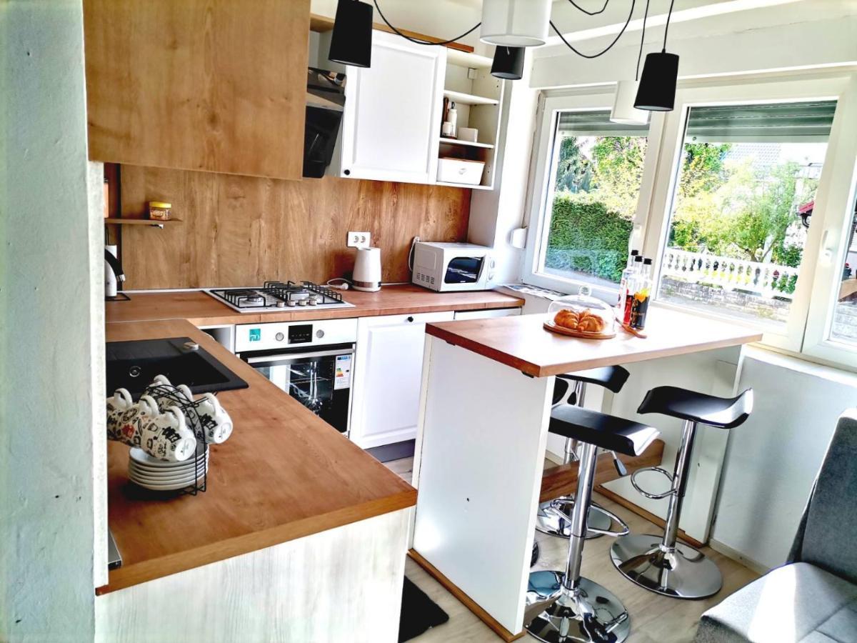 Apartman Anamaria Ґоспич Екстер'єр фото